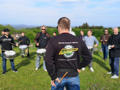 ECOPLAN INNOVATION CAMP 2018: Wir beweisen besonderes Taktgefühl beim Trommelkurs